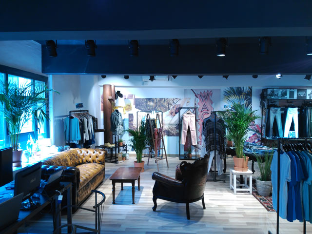 showroom Le Temps des Cerises Barcelona