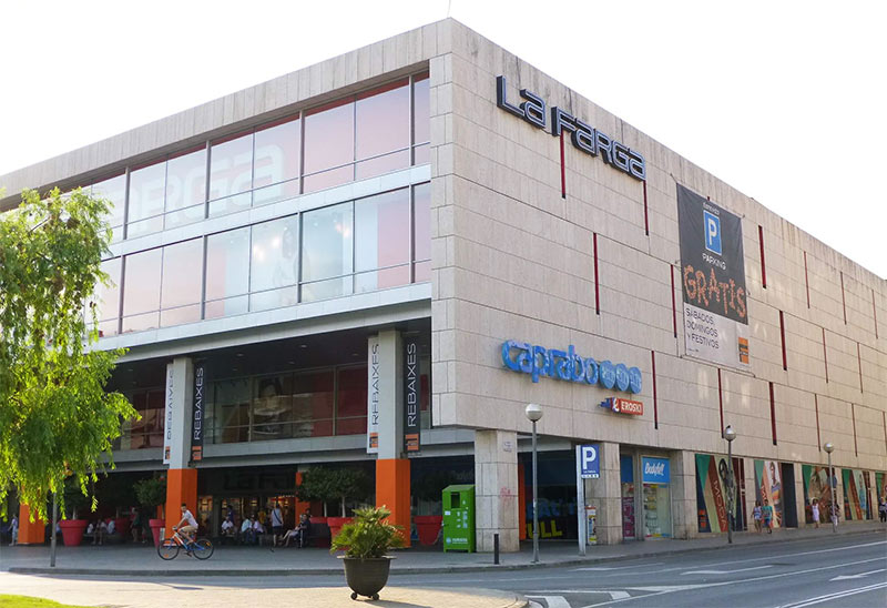 La Farga Centro Comercial